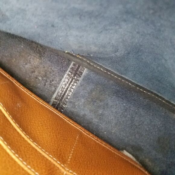 Vintage Dooney & Bourke Black Brown All Weather Leather Classics Equestrian Bag - Picture 5 of 16